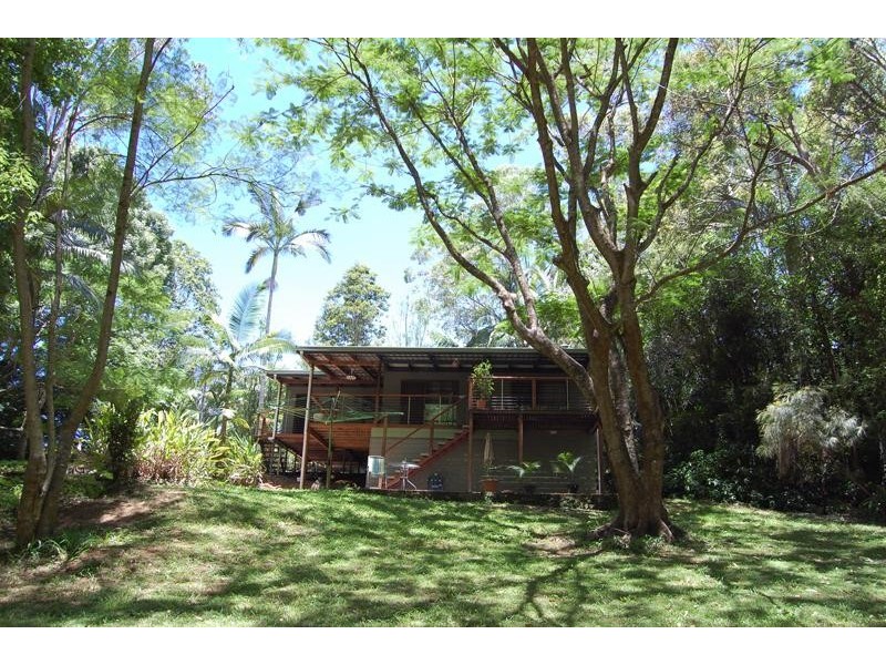 6 Chevell Pl, Uki NSW 2484