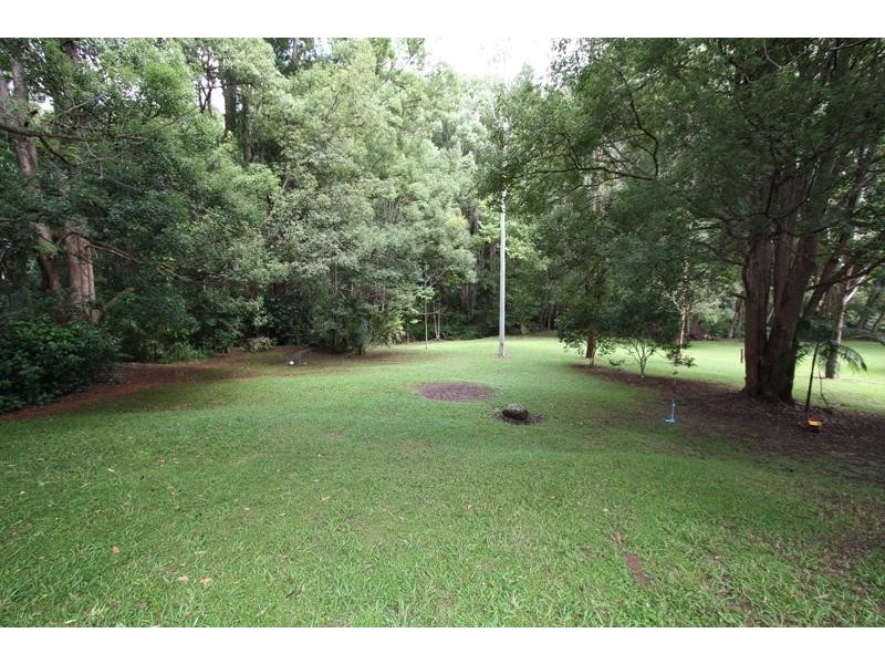 6 Chevell Pl, Uki NSW 2484