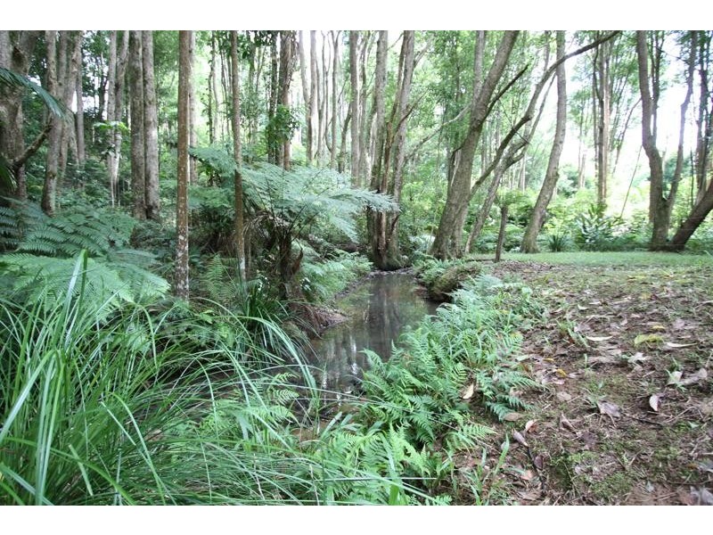 6 Chevell Pl, Uki NSW 2484