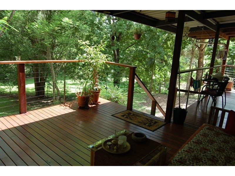 6 Chevell Pl, Uki NSW 2484