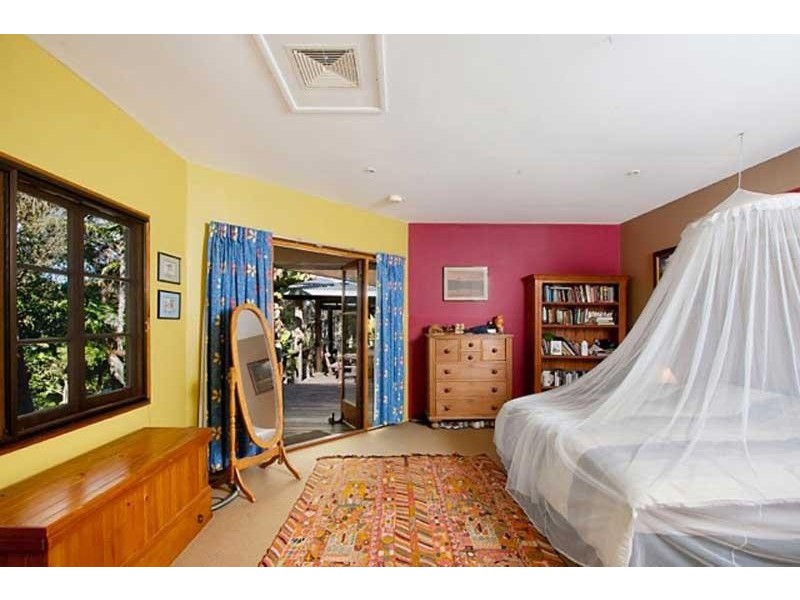 35 Kookaburra Ct, Stokers Siding NSW 2484