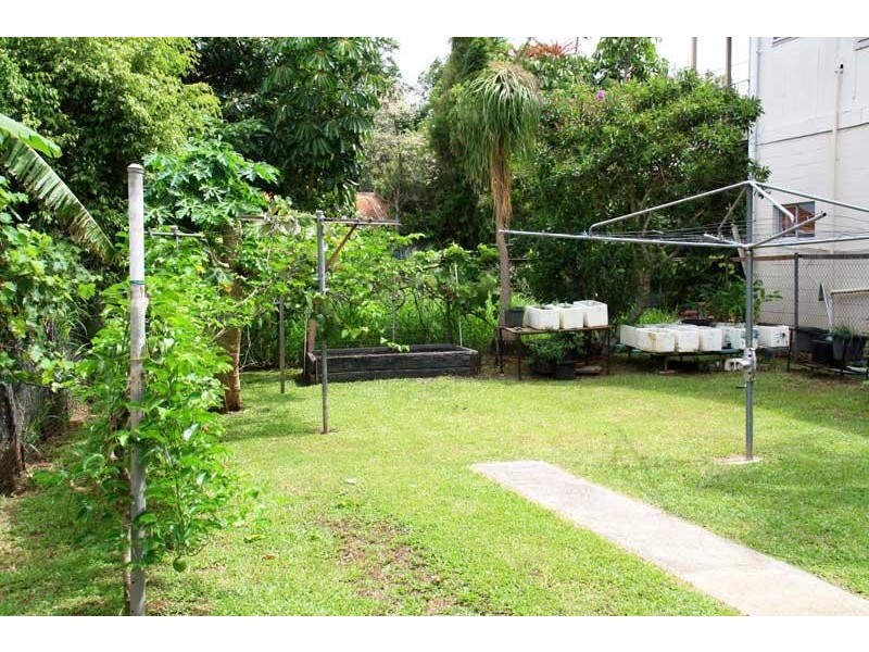 24 Fawcett St, Tumbulgum NSW 2490