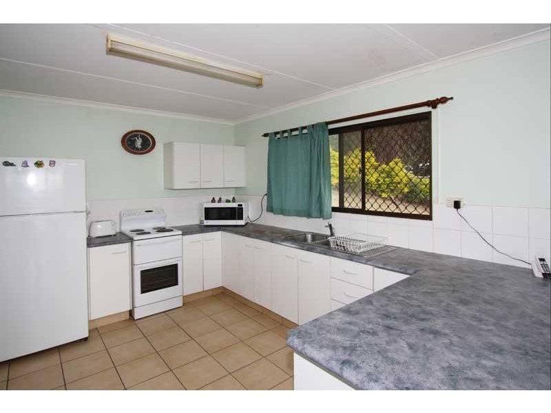 7 Airfield Ave, Murwillumbah NSW 2484