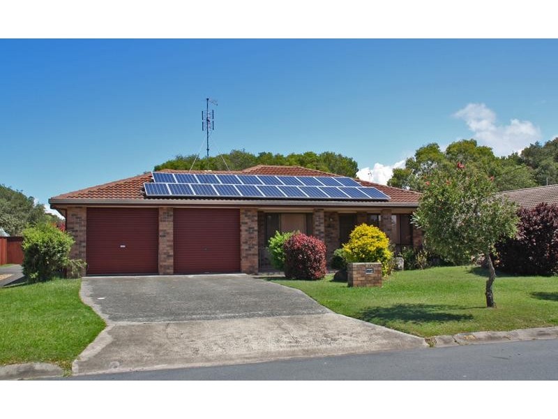 28 Poinciana Ave, Cabarita Beach NSW 2488