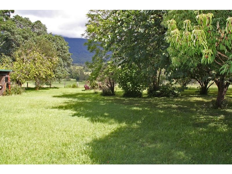 72 South Pumpenbil Rd, Pumpenbil NSW 2484