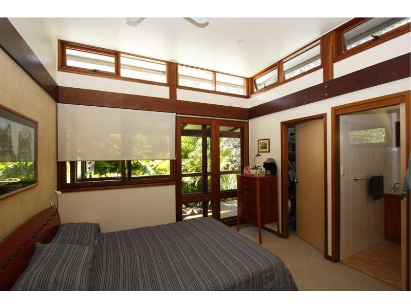 199 Rowlands Creek Rd, Uki NSW 2484