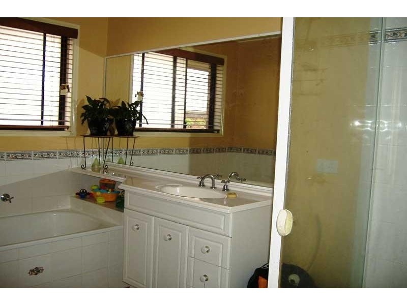 16 McPherson Ct, Murwillumbah NSW 2484