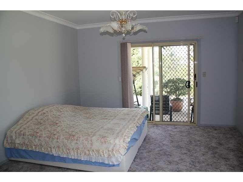 4 Araluen  Pl, Crystal Creek NSW 2484