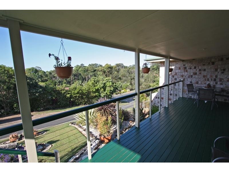 11 Riveroak Dr, Bray Park NSW 2484