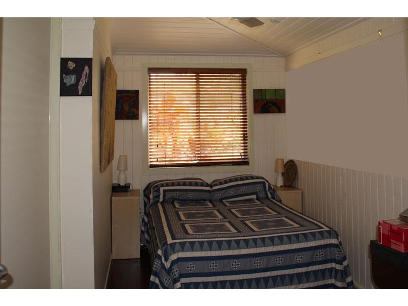 2 Station  St, Burringbar NSW 2483