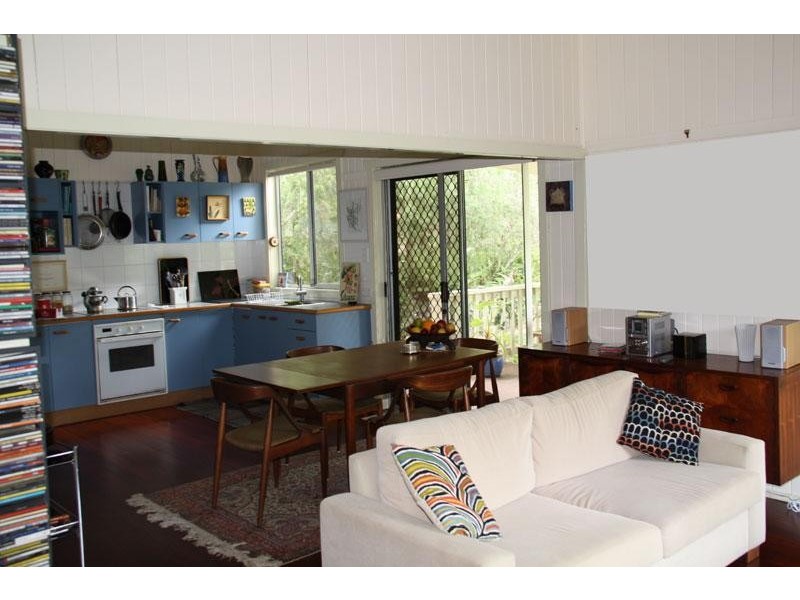 2 Station  St, Burringbar NSW 2483