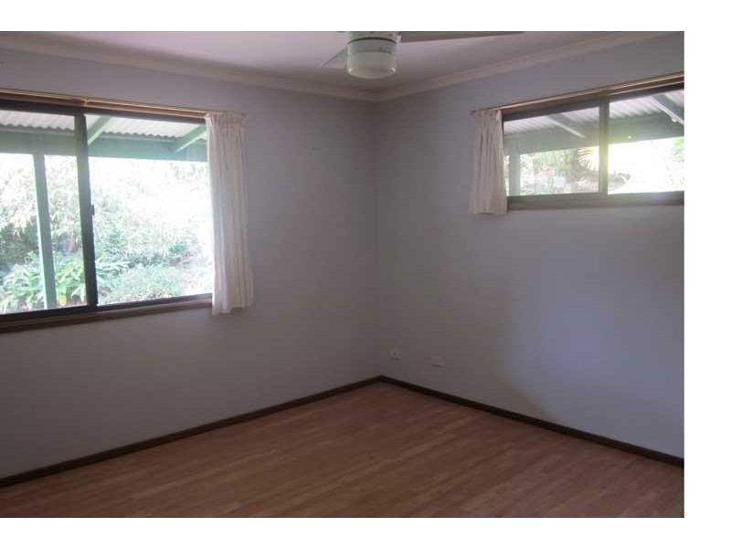 3 Sunrise  Pl, Uki NSW 2484