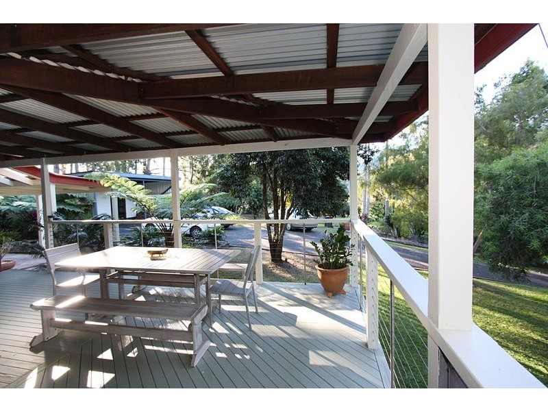 12 Malabar  Ave, Uki NSW 2484