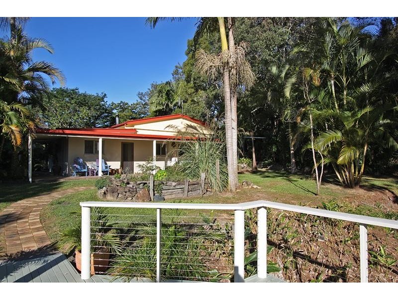 12 Malabar  Ave, Uki NSW 2484