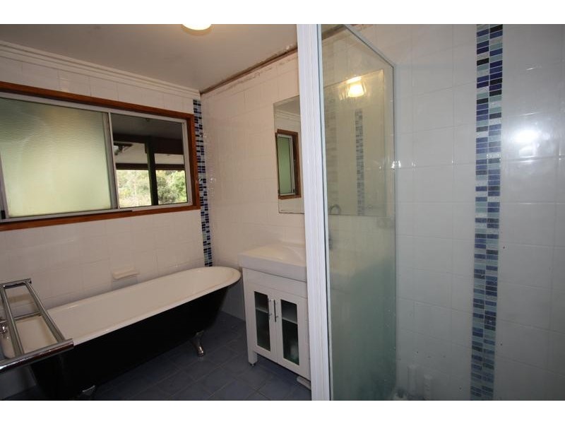 46 Smiths Creek Rd, Uki NSW 2484