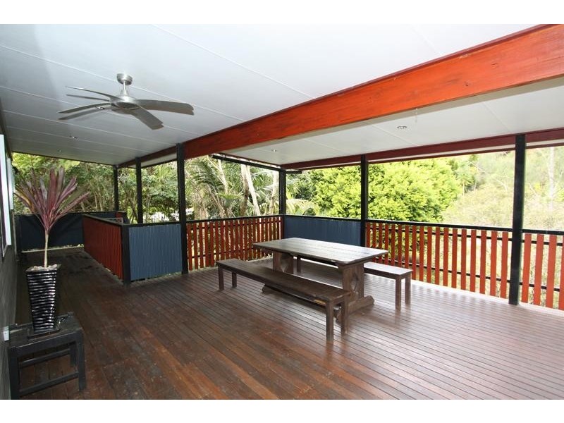 46 Smiths Creek Rd, Uki NSW 2484