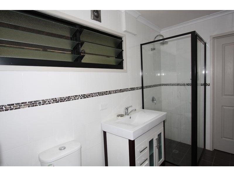 46 Smiths Creek Rd, Uki NSW 2484