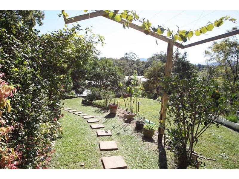 78 Clareville Rd, Uki NSW 2484