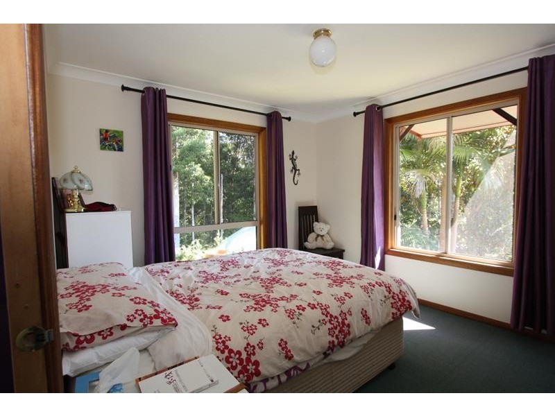 78 Clareville Rd, Uki NSW 2484