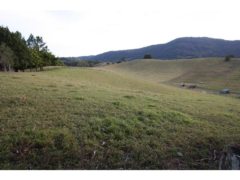 645-647 Stokers Rd, Dunbible NSW 2484