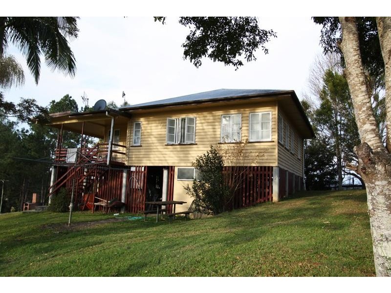 645-647 Stokers Rd, Dunbible NSW 2484