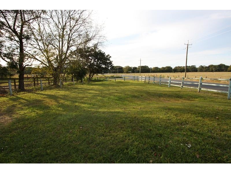 645 Stokers Rd, Dunbible NSW 2484