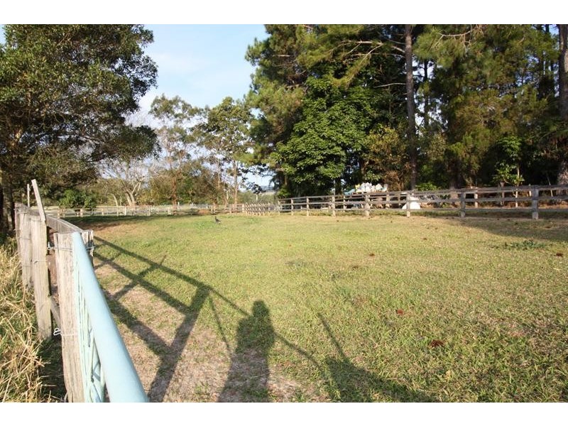 645 Stokers Rd, Dunbible NSW 2484