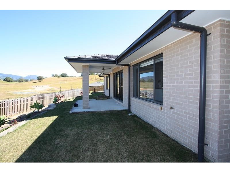 9 Somerville Cct, Murwillumbah NSW 2484