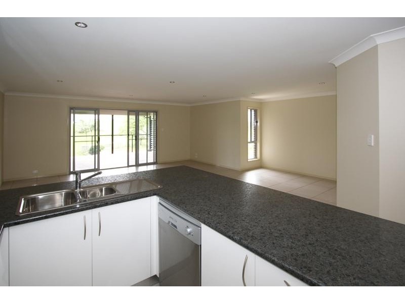 2/11 Auro Ct, Murwillumbah NSW 2484
