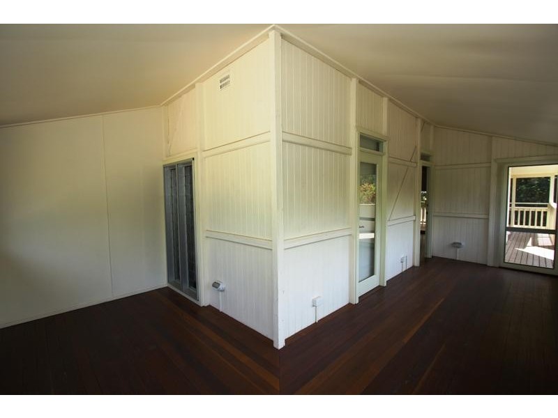 2 Station  St, Burringbar NSW 2483