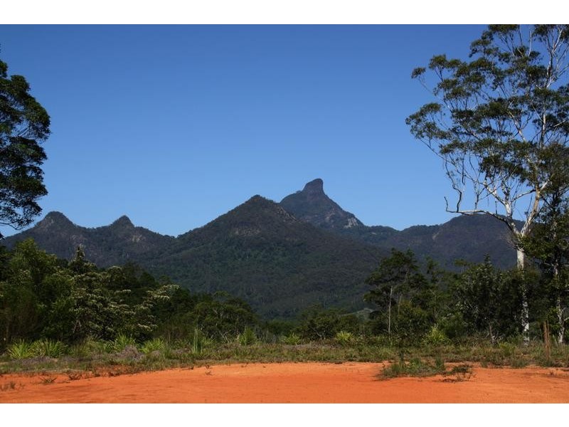 156 Braeside  Dr, Uki NSW 2484