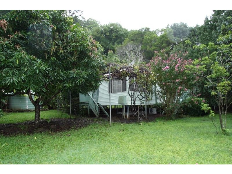 137 Glenock Rd, Uki NSW 2484