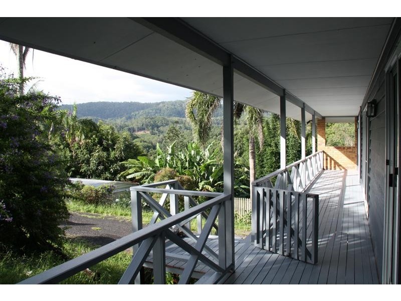 62 Mitchell St, Uki NSW 2484