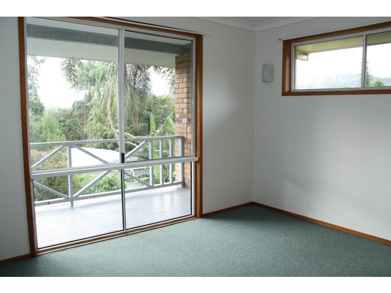 62 Mitchell St, Uki NSW 2484