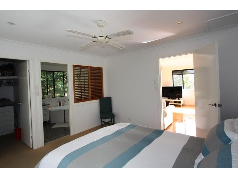 207 Farrants Rd, Farrants Hill NSW 2484