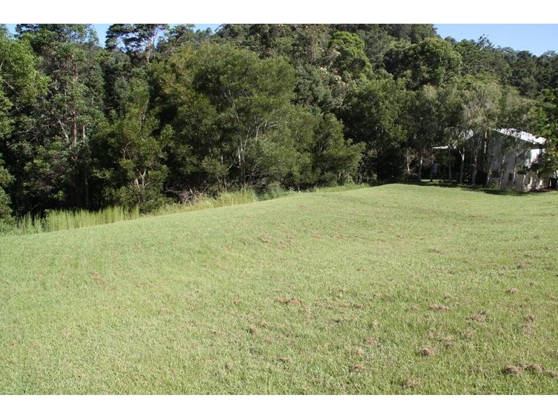 69 Clareville Rd, Uki NSW 2484