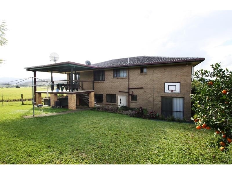 27  Tamarisk Ave, Murwillumbah NSW 2484