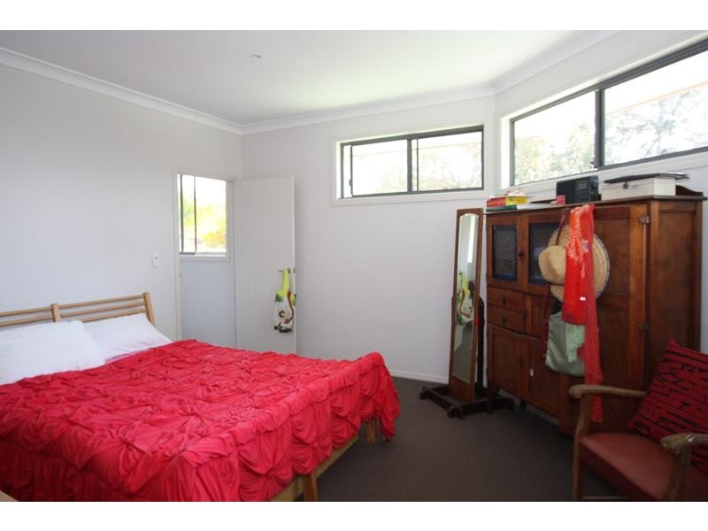 57 Clareville Rd, Uki NSW 2484