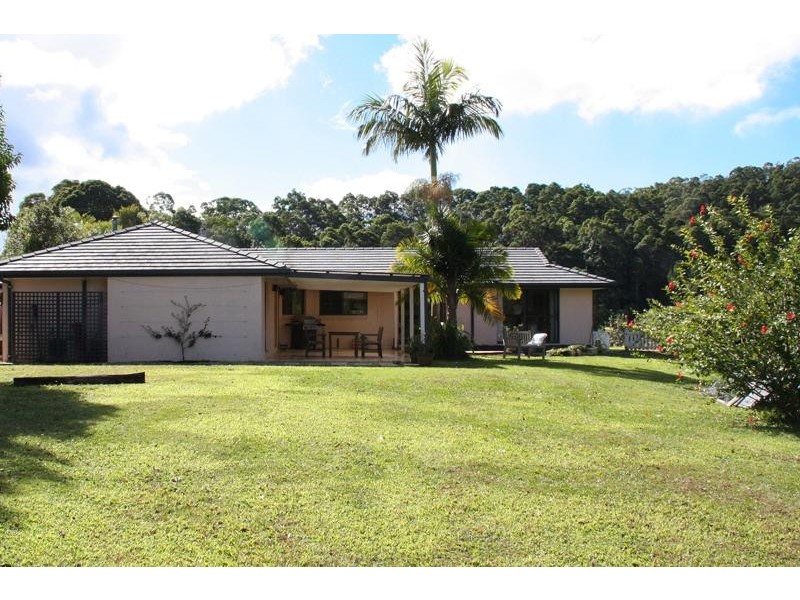 247 Richards  Devn, Dunbible NSW 2484