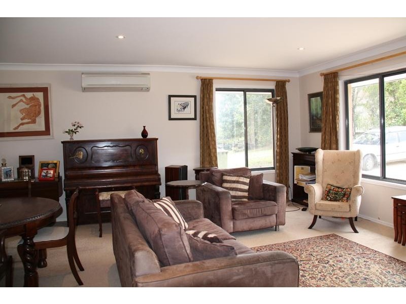 247 Richards  Devn, Dunbible NSW 2484