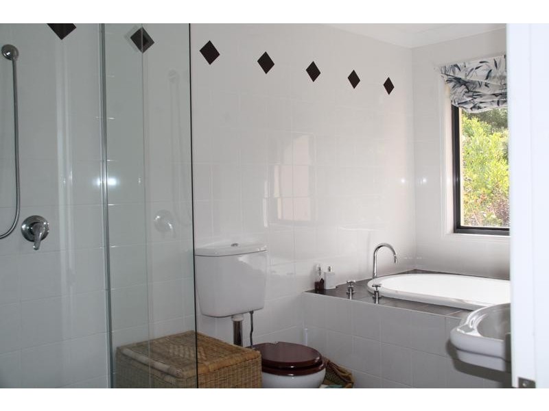 247 Richards  Devn, Dunbible NSW 2484