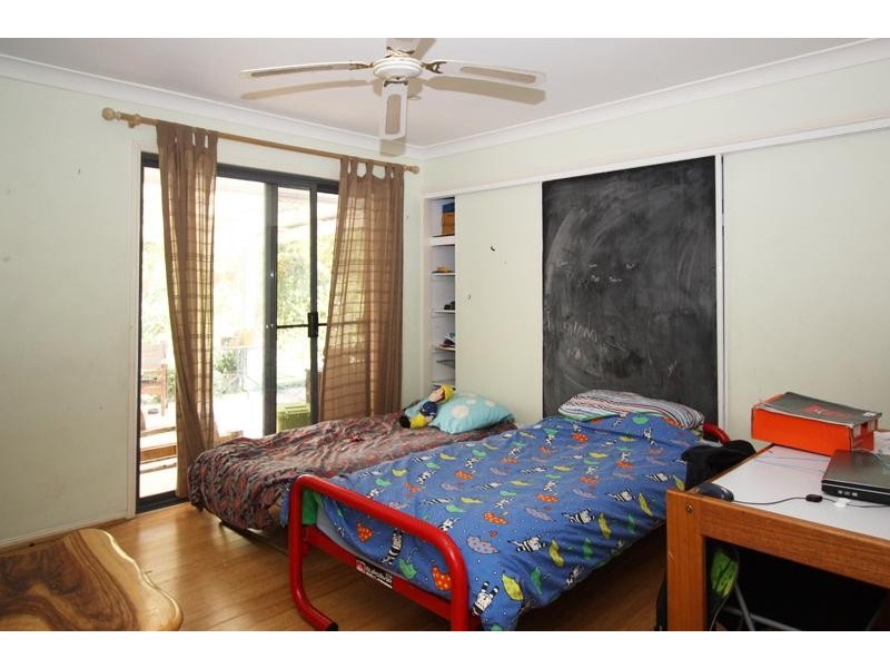 247 Richards  Devn, Dunbible NSW 2484