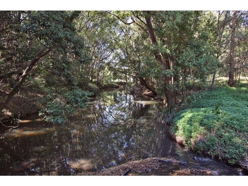 247 Richards  Devn, Dunbible NSW 2484