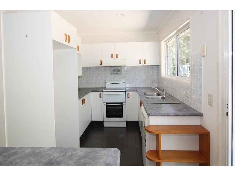 38 Summer Hill Cl, Stokers Siding NSW 2484