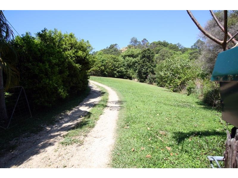 38 Summer Hill Cl, Stokers Siding NSW 2484