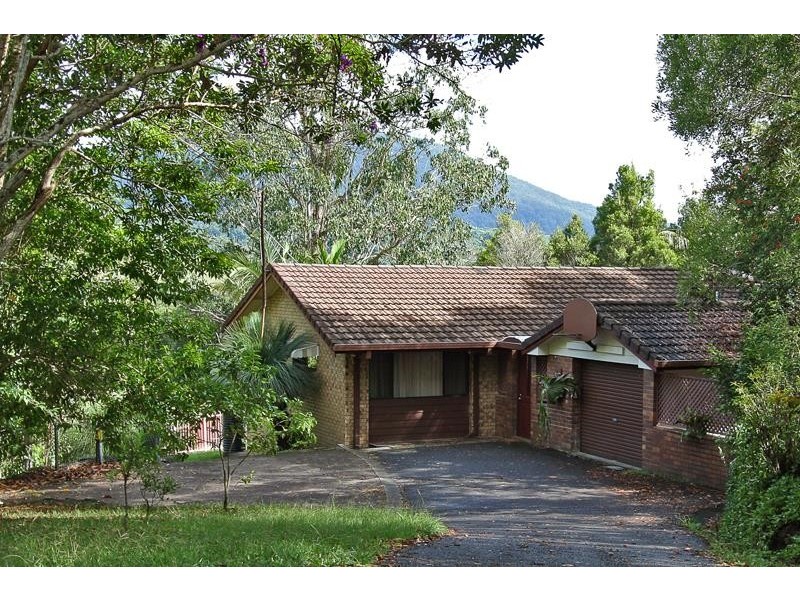 11 Mitchell St, Uki NSW 2484