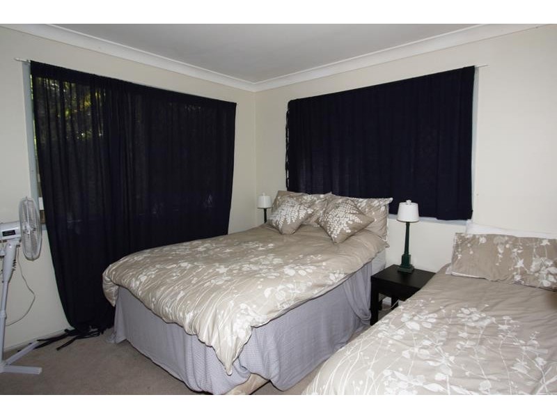 11 Mitchell St, Uki NSW 2484