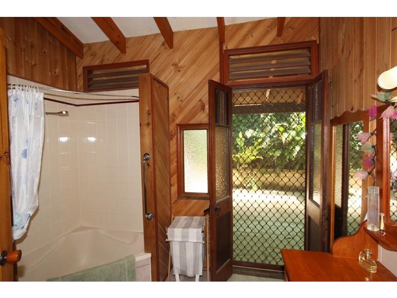 3 Kazungula Pl, Crystal Creek NSW 2484