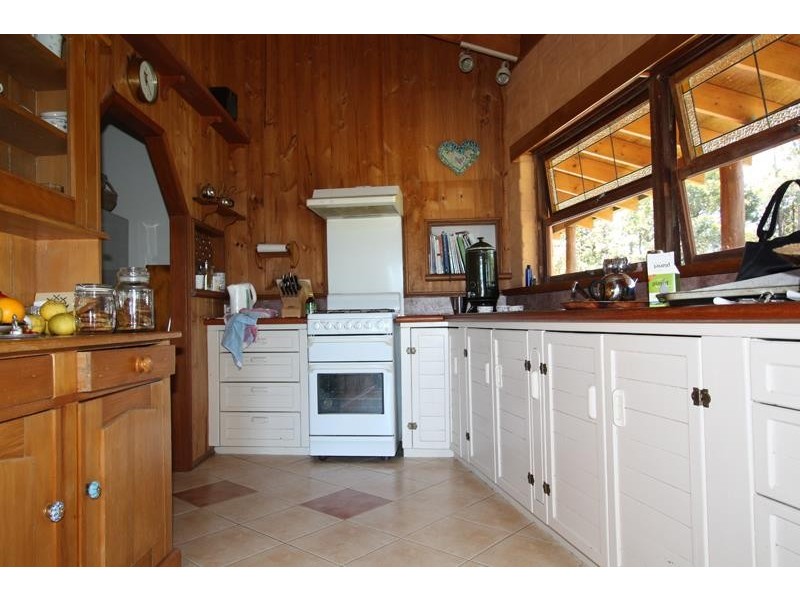 3 Kazungula Pl, Crystal Creek NSW 2484
