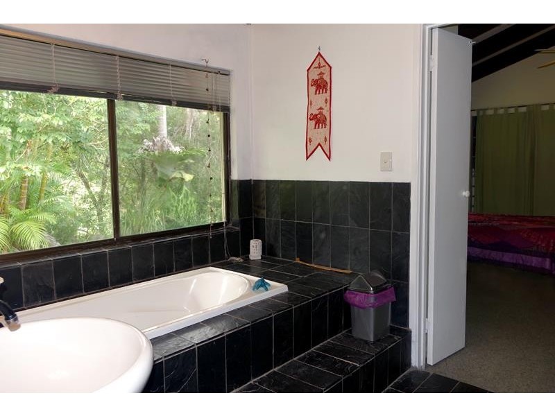 245 Blakeneys Rd, Stokers Siding NSW 2484